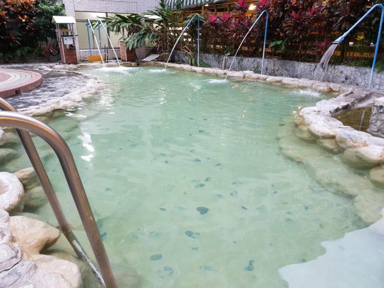 逸仙溫泉旅宿yi-Shian Hotsprin House Wenquan Εξωτερικό φωτογραφία